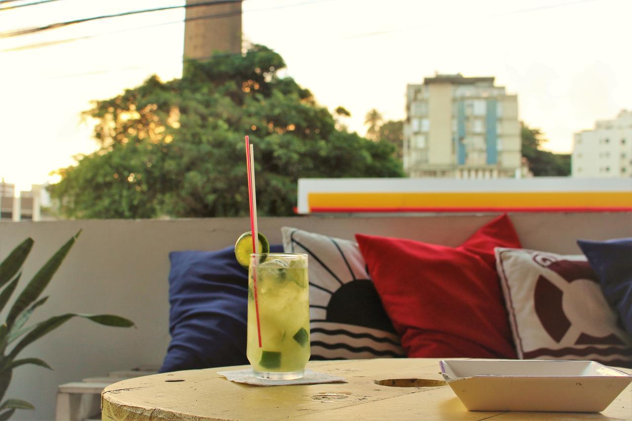 Red River Hostel Салвадор Екстериор снимка